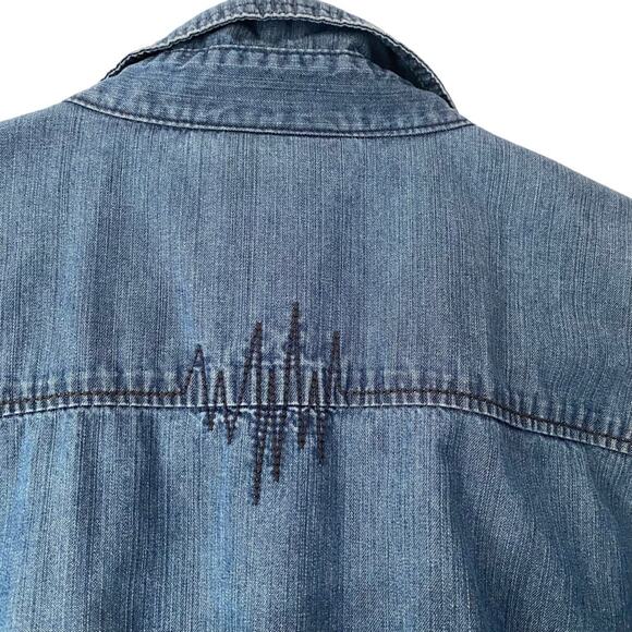 The Hundreds Mens Denim Chambray Pearl Snap Button Shirt size small - Picture 6 of 7